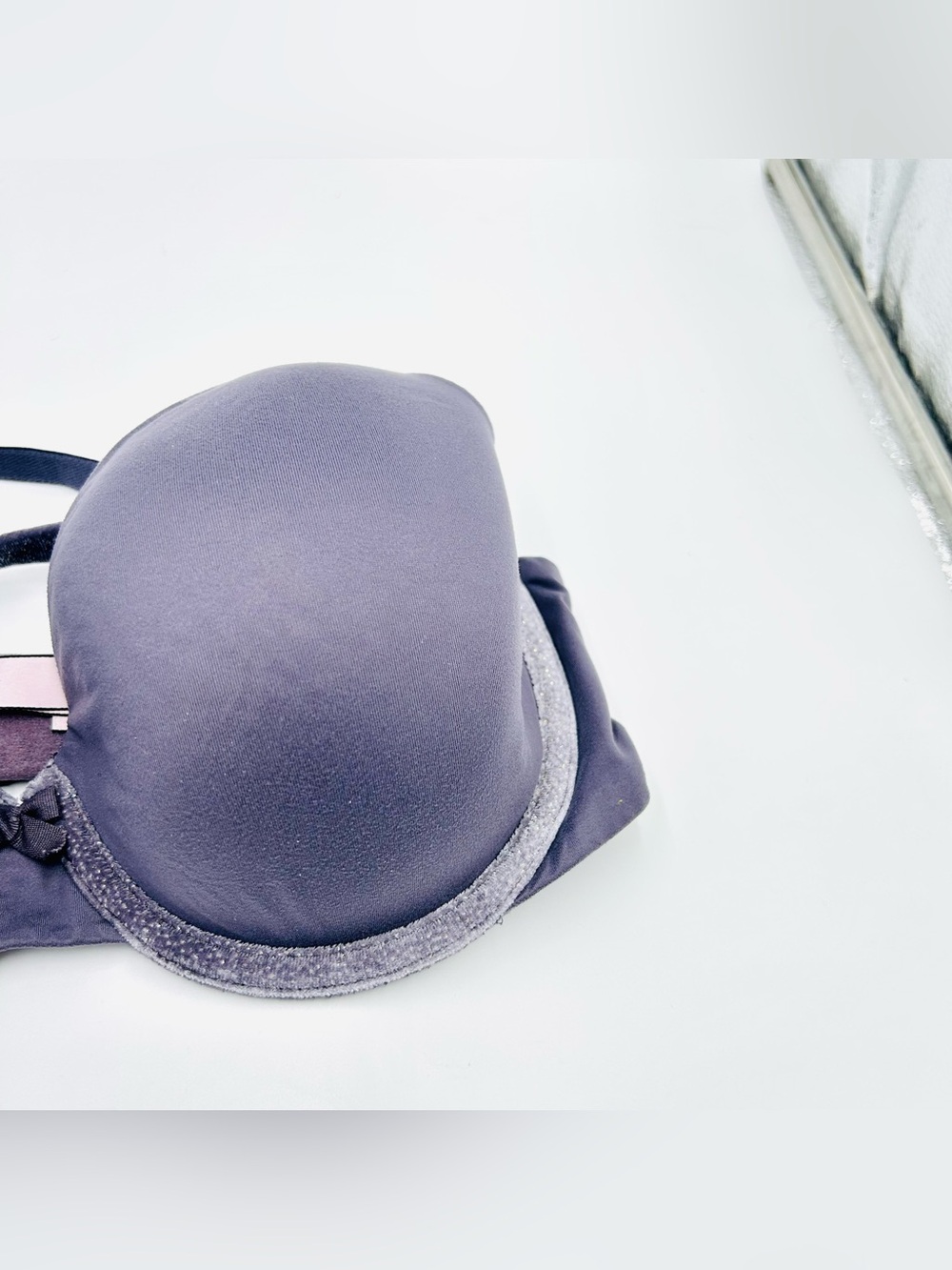 Victoria’s Secret Body by Victoria Lined Perfect Coverage Bra 32DDD Underwire - Picture 8 of 11